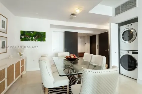 900 Biscayne Boulevard Miami FL 33132