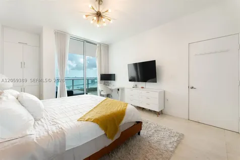 900 Biscayne Boulevard Miami FL 33132