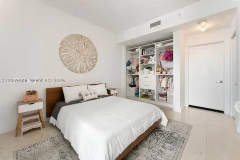 900 Biscayne Boulevard Miami FL 33132
