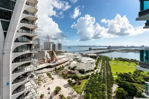 900 Biscayne Boulevard Miami FL 33132