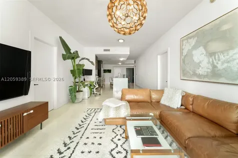 900 Biscayne Boulevard Miami FL 33132