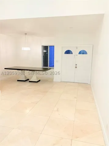 1581 SW 106 Avenue Pembroke Pines FL 33025