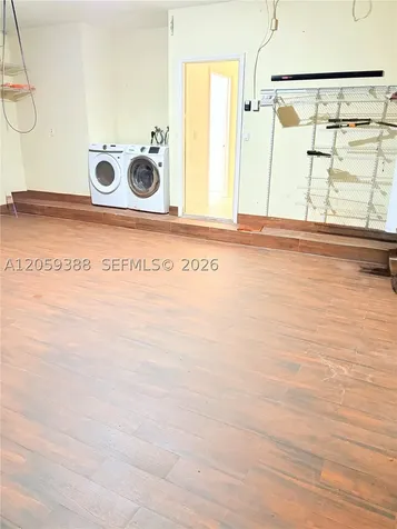 1581 SW 106 Avenue Pembroke Pines FL 33025
