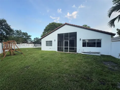 1970 NW 178th Terrace Pembroke Pines FL 33029