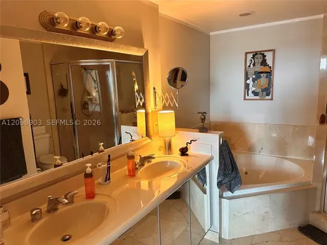 7900 Harbor Island Drive North Bay Village FL 33141