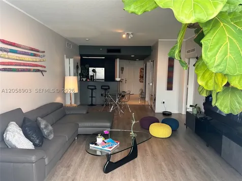 7900 Harbor Island Drive North Bay Village FL 33141