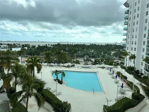 7900 Harbor Island Drive North Bay Village FL 33141