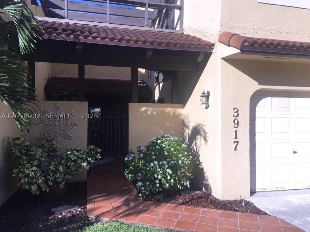 3917 Adra Avenue Doral FL 33178