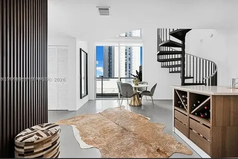 300 S Biscayne Boulevard Miami FL 33131