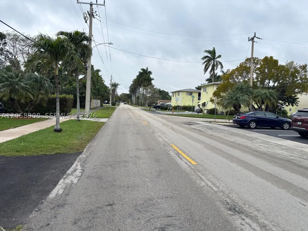 1426 Arthur Street Hollywood FL 33020