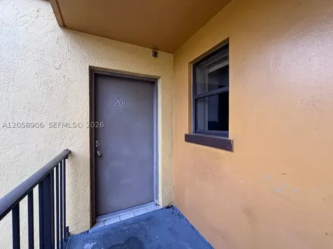 500 NW 114th Avenue Sweetwater FL 33172