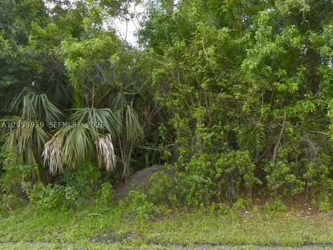 4537 SW Savona Boulevard Port St. Lucie FL 34953