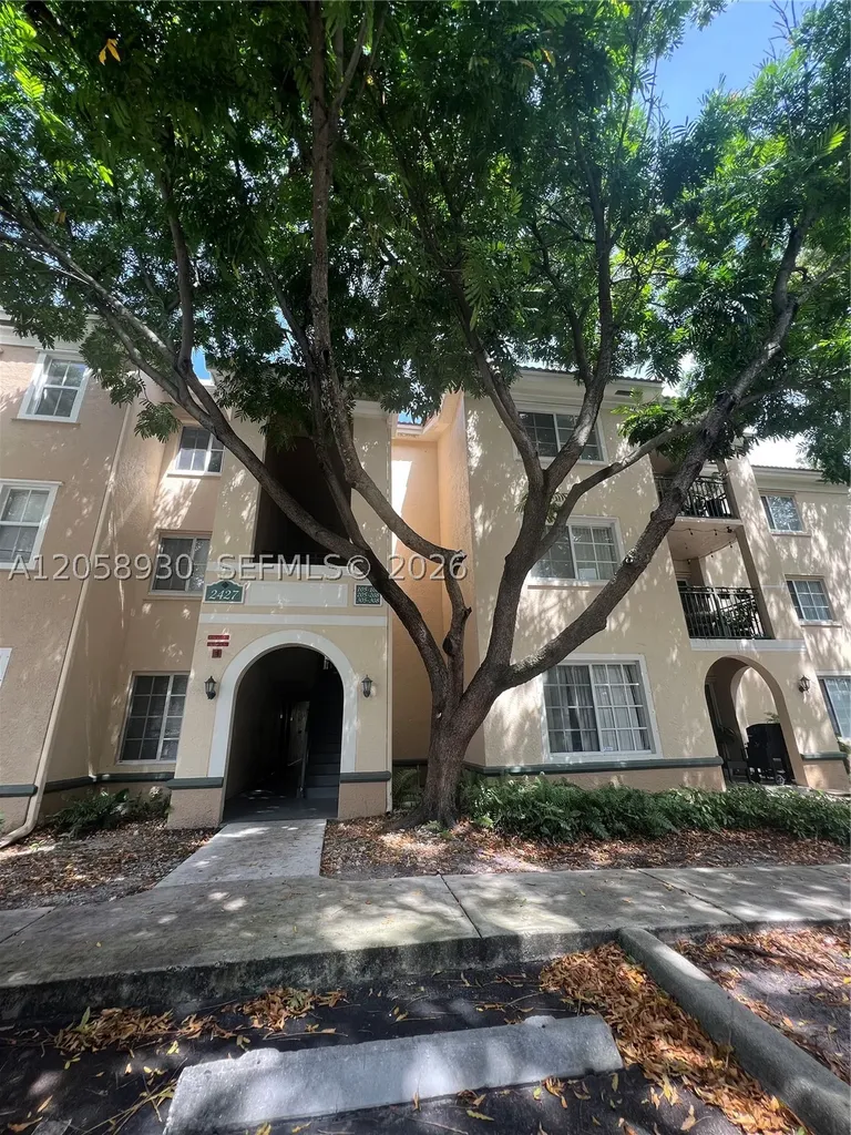 2427 Centergate Drive Miramar FL 33025
