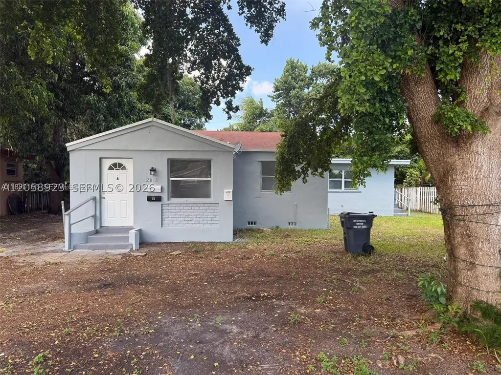 2813 Dewey Street Hollywood FL 33020