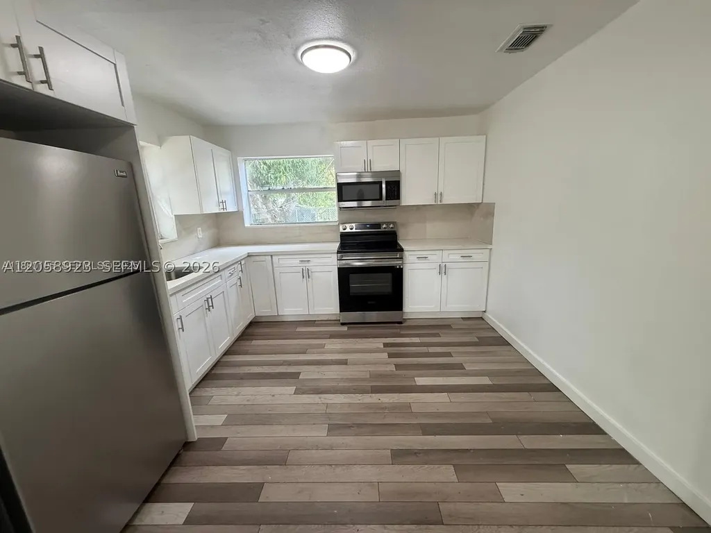 2813 Dewey Street Hollywood FL 33020