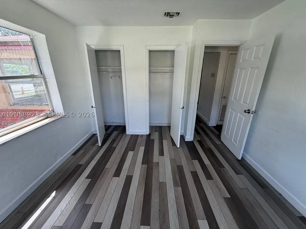 2813 Dewey Street Hollywood FL 33020