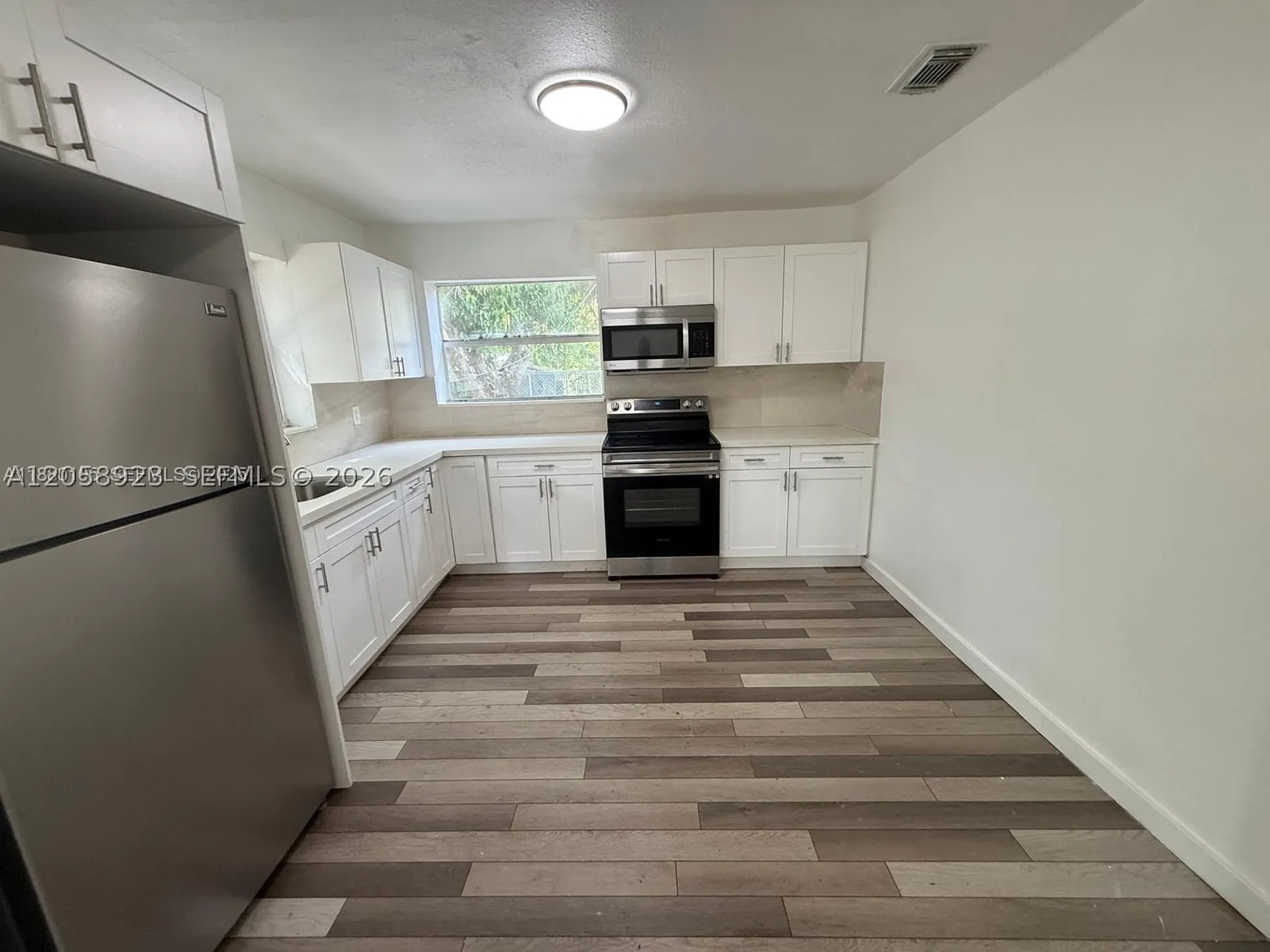 2813 Dewey Street Hollywood FL 33020