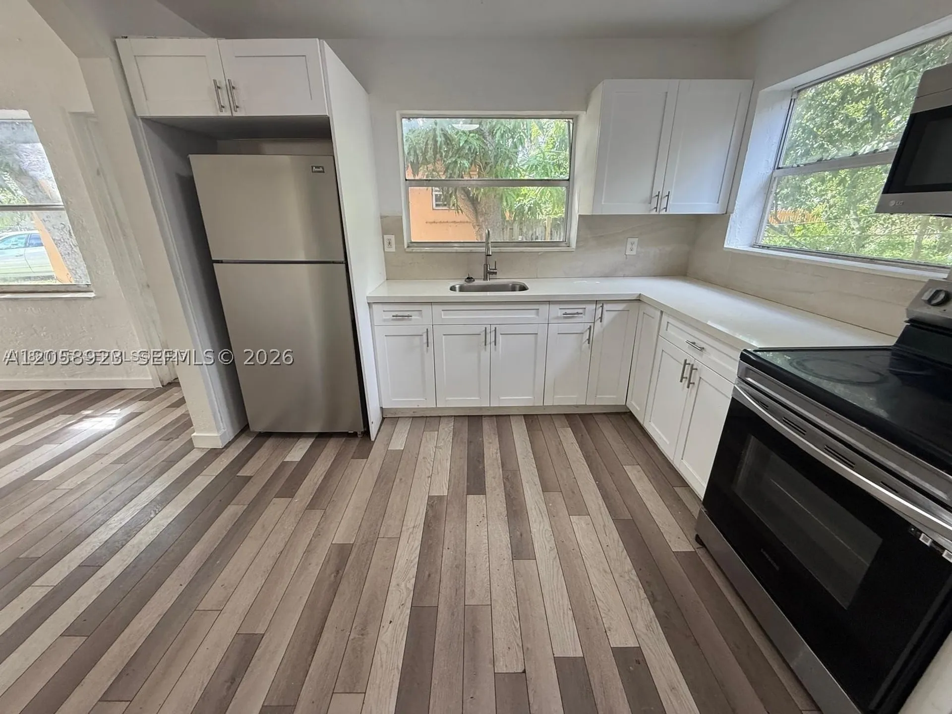 2813 Dewey Street Hollywood FL 33020