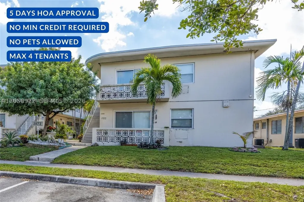 2072 NE 169th Street North Miami Beach FL 33162