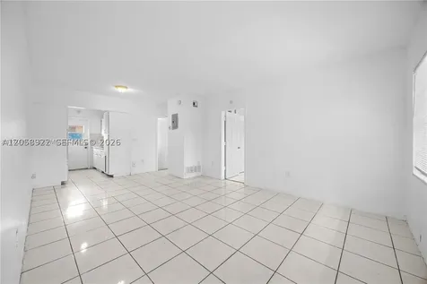 2072 NE 169th Street North Miami Beach FL 33162