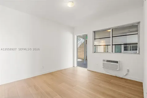 7930 Tatum Waterway Drive Miami Beach FL 33141