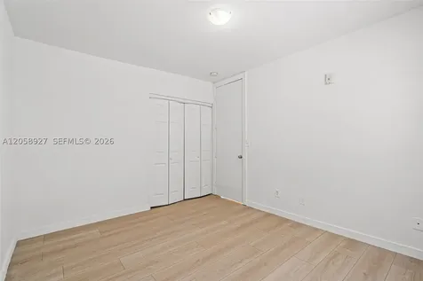 7930 Tatum Waterway Drive Miami Beach FL 33141