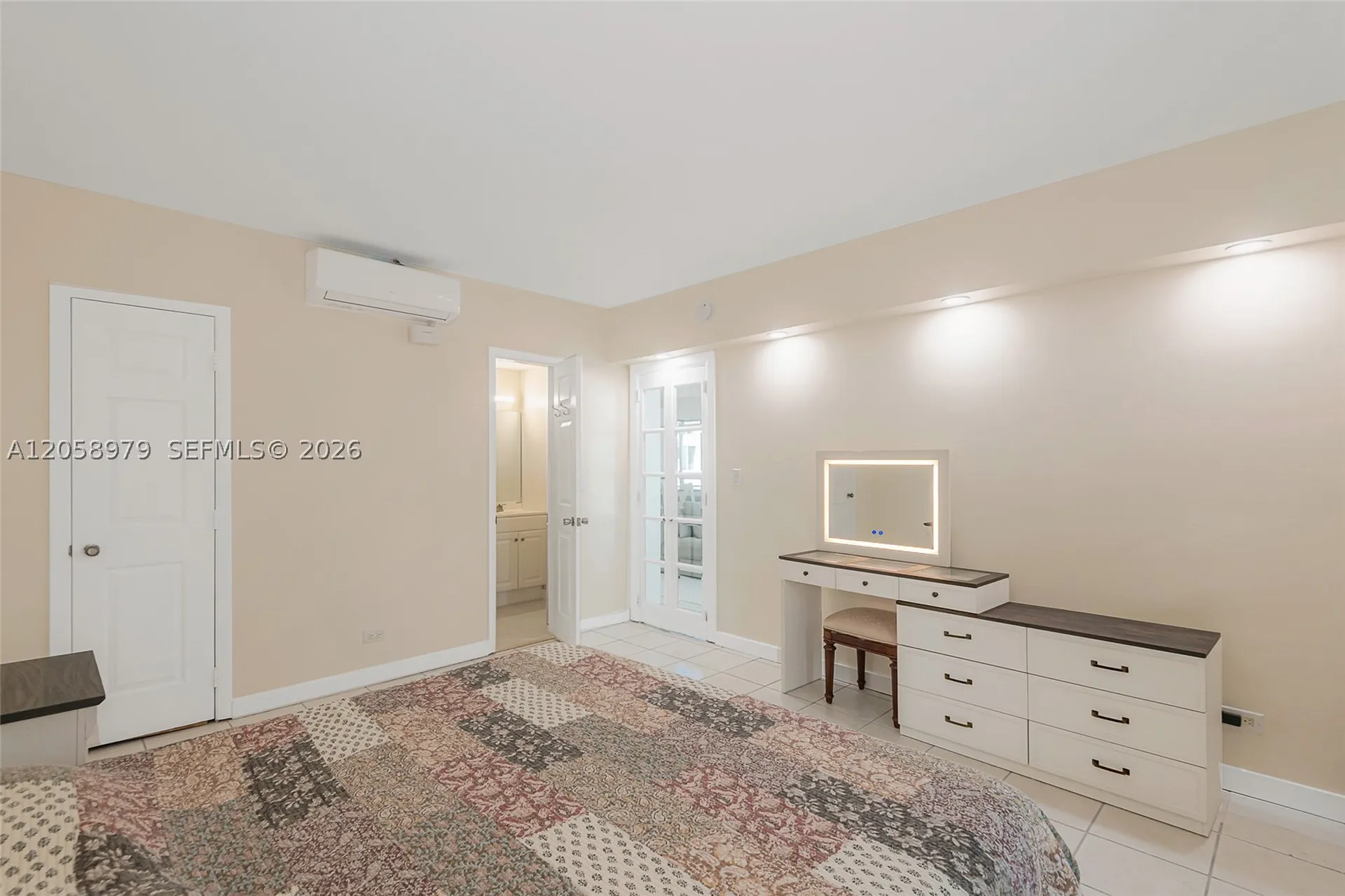 1041 Hillsboro Mile Hillsboro Beach FL 33062