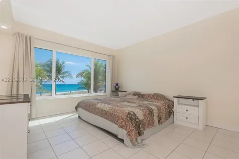 1041 Hillsboro Mile Hillsboro Beach FL 33062