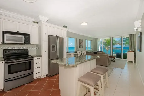 1041 Hillsboro Mile Hillsboro Beach FL 33062