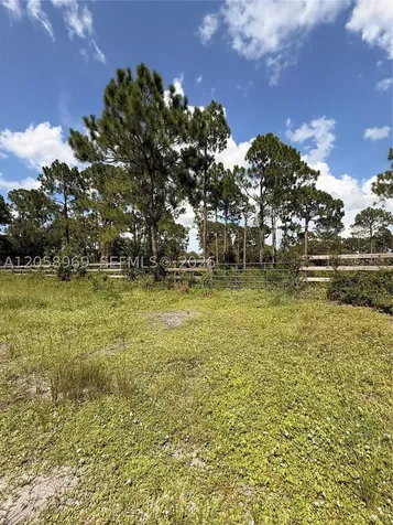 365 N Zambria Street Clewiston FL 33440