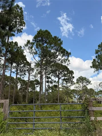 365 N Zambria Street Clewiston FL 33440