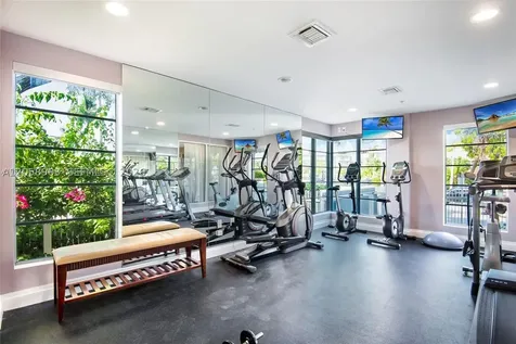 1920 Michigan Avenue Miami Beach FL 33139