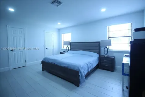 6486 Woodbury Road Boca Raton FL 33433