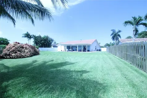 6486 Woodbury Road Boca Raton FL 33433