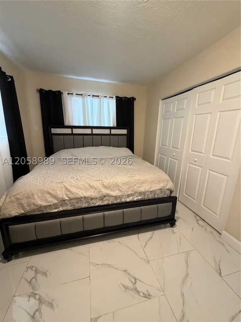 6308 Cleveland Street Hollywood FL 33024