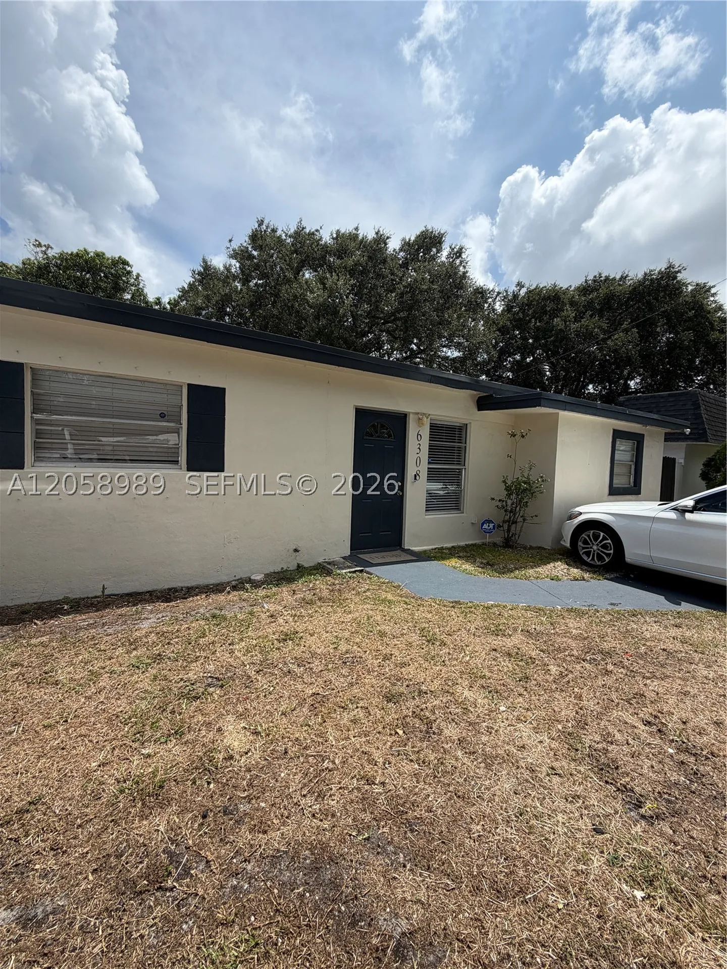 6308 Cleveland Street Hollywood FL 33024
