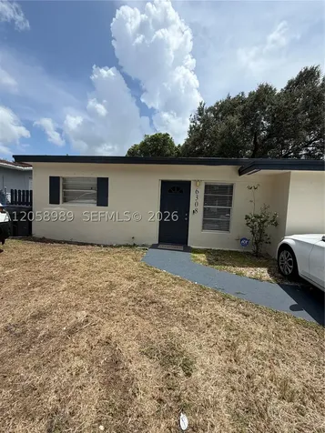 6308 Cleveland Street Hollywood FL 33024