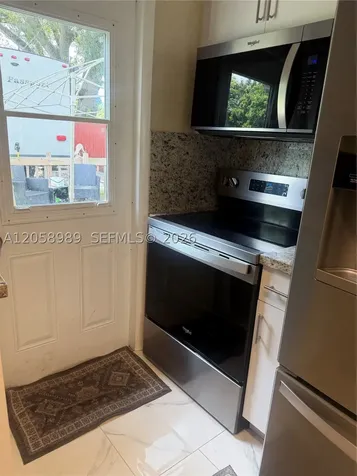 6308 Cleveland Street Hollywood FL 33024