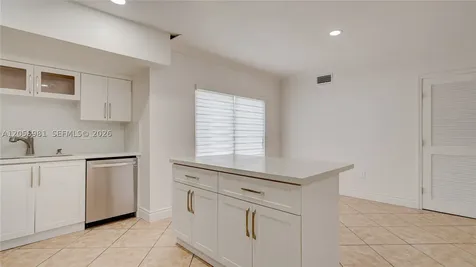 2953 SW 23rd Street Miami FL 33145