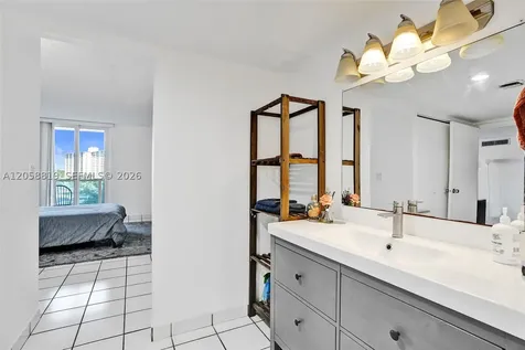 100 Bayview Drive Sunny Isles Beach FL 33160