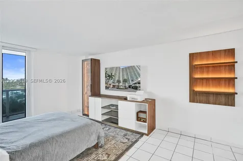 100 Bayview Drive Sunny Isles Beach FL 33160