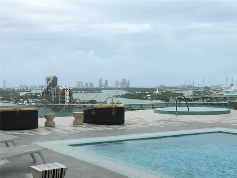 488 NE 18th Street Miami FL 33132
