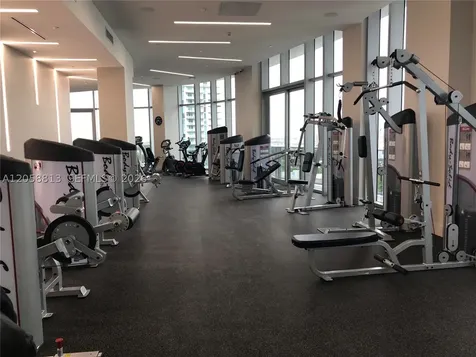 488 NE 18th Street Miami FL 33132