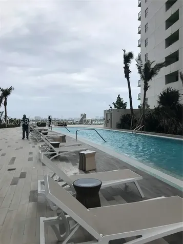 488 NE 18th Street Miami FL 33132