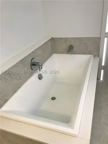 488 NE 18th Street Miami FL 33132