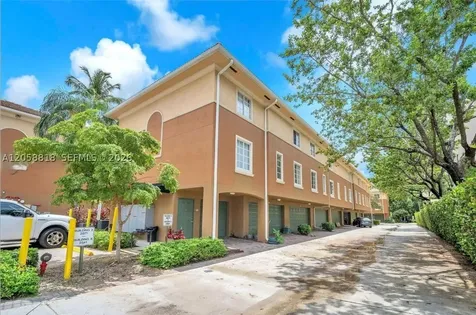 2845 NE 185th Street Aventura FL 33180