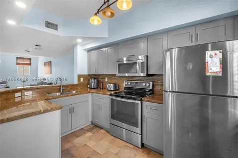2845 NE 185th Street Aventura FL 33180