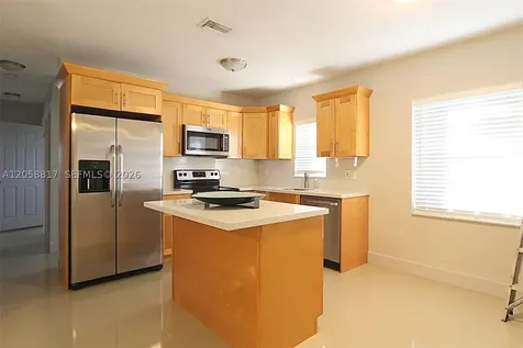 14340 Graves Drive Miami FL 33176