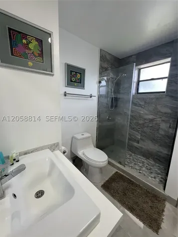 961 E 9th Street Hialeah FL 33010