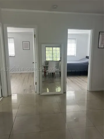 961 E 9th Street Hialeah FL 33010